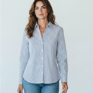 Alfred Sung, navy/white pinstripe necklace iron shirt in a size M